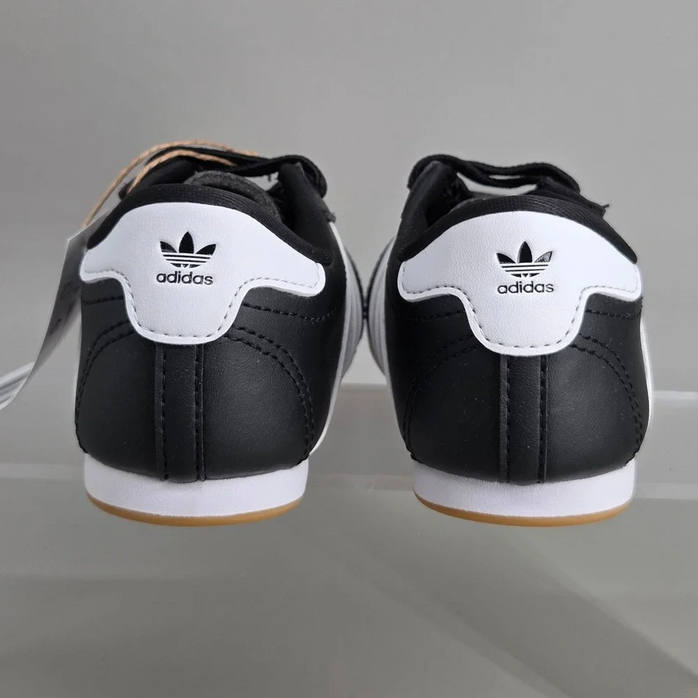 Adidas Taekwondo LA Kids Size 10K‎ Black White Leather Sneakers Gum Sole JP9537